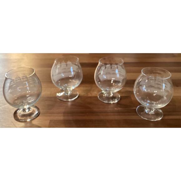 4 Toscany Clipper Ship Etched Frosted Brandy Snifter Glasses Footed 3.5” - Picture 6 of 9